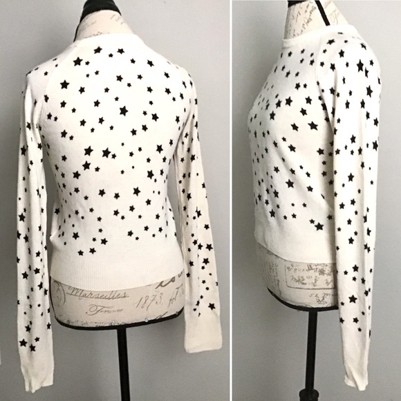 RARE Cashmere Sweater ASO Lucy Hale as Aria Montgomery - Picture 9 of 11